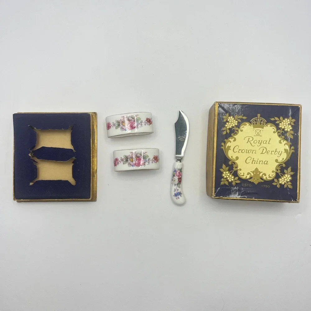 Royal Crown Derby Napkin Ring Spreader Set Cottage Posies Pink Rose Bone China